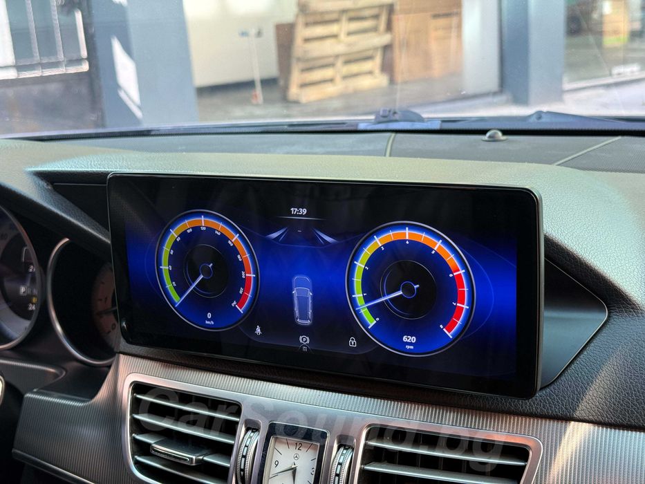 Mercedes W212 – 10.33” Android 15 Мултимедия CarPlay Навигация Андроид NTG 4.0 4.5 5.0
