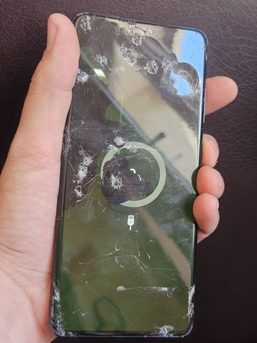 S20 Ultra на запчасти (плата есть )