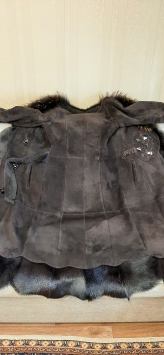Продаётся дублёнка