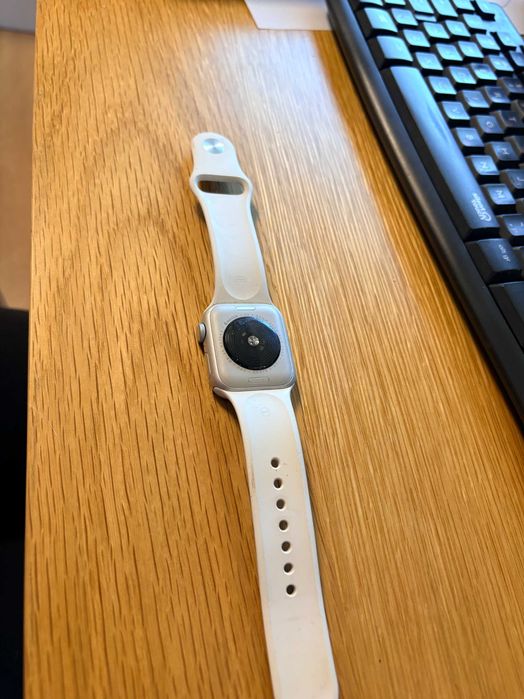 Apple Watch SE 2
