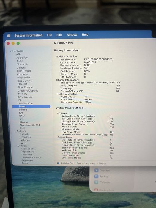 Macbook pro m3 pro 18GB 512GB