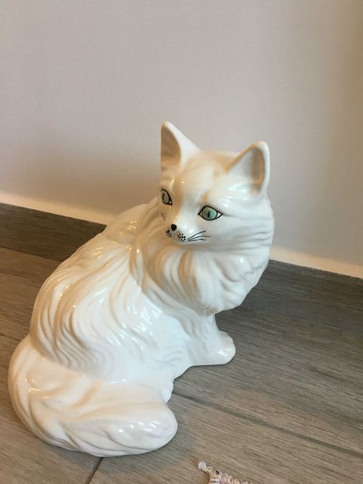 Bibelou pisica portelan