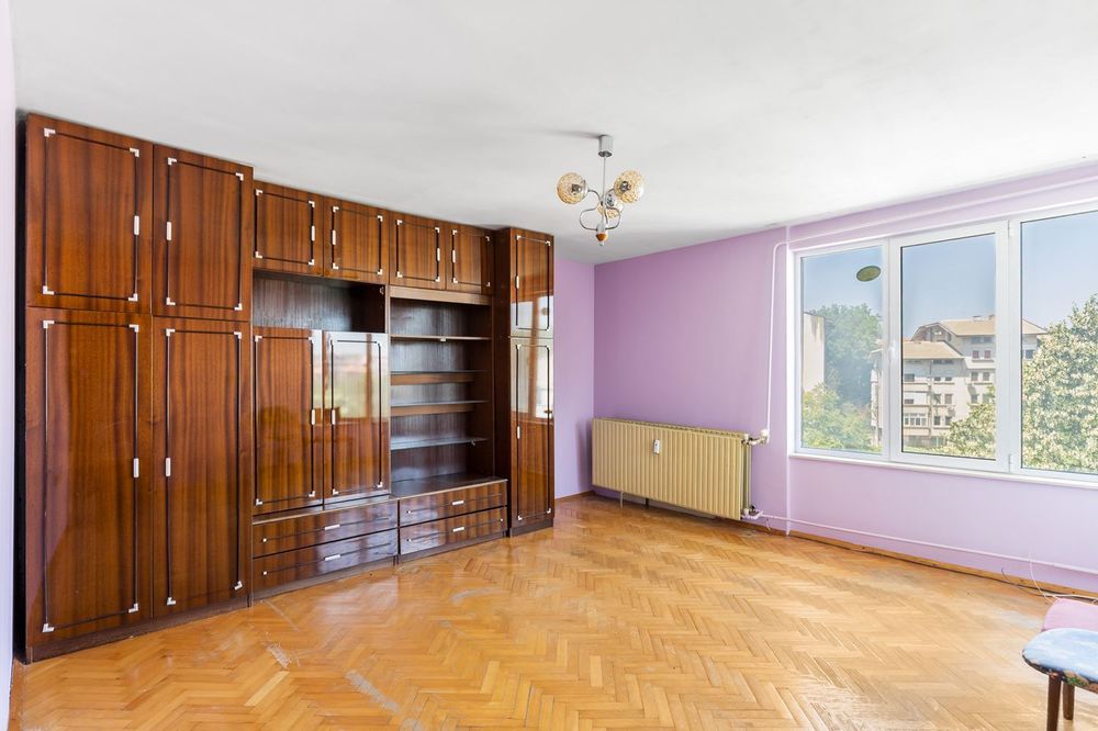 Продава се Тристаен апартамент в Плевен, Сторгозия - 72 кв.м за 1417 €/кв.м - Снимка #5