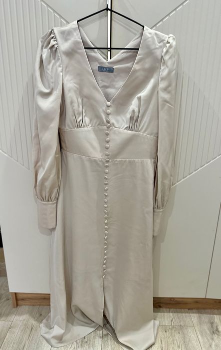 Продам платья!! Город Караганда!!!