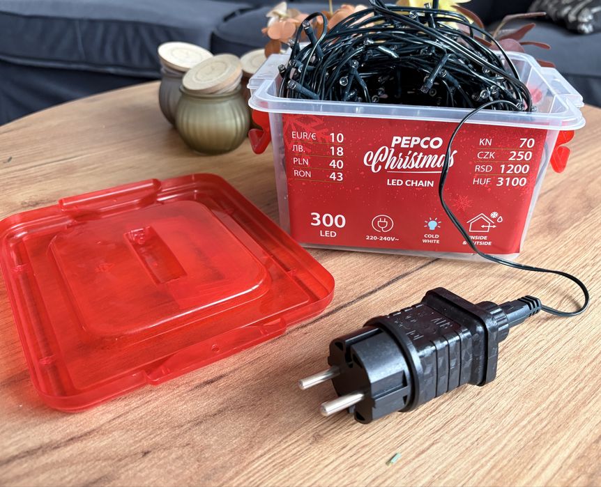 Instalatie Craciun PEPCO 300 LED – Alb Rece, Interior/Exterior