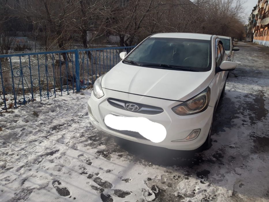 Hyundai Accent 2011