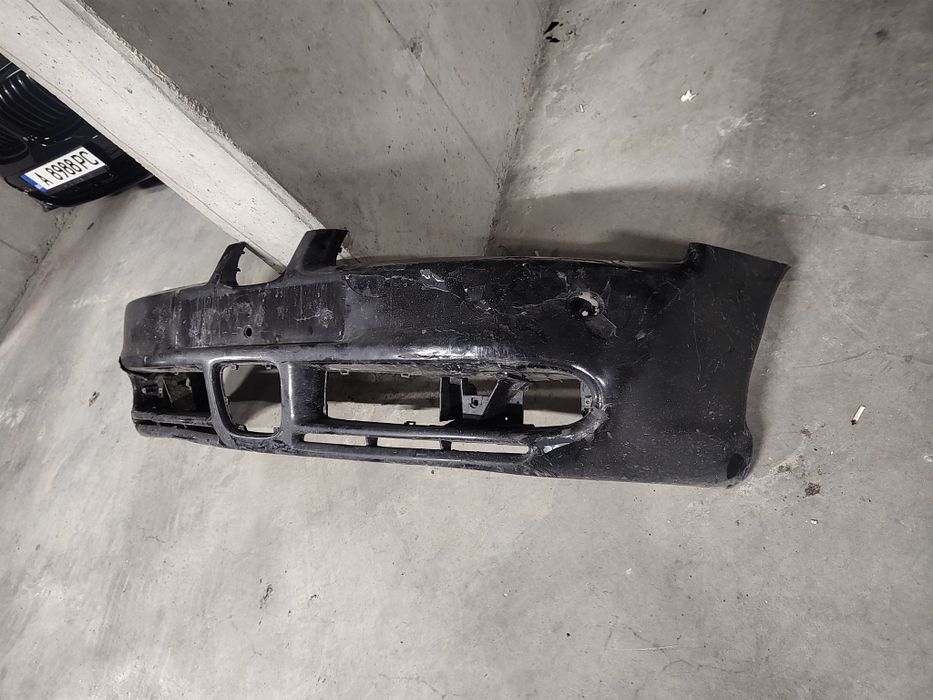 "Коледна цена !!! Предна ФР броня за сеат леон 1м