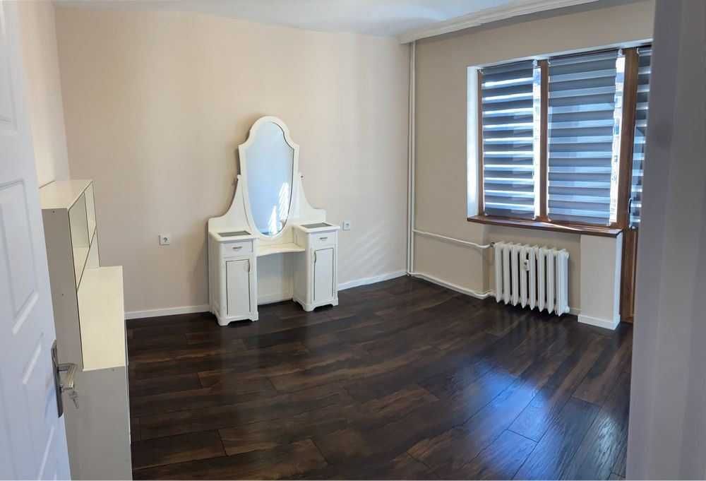 Дава се под наем Тристаен апартамент в София, Люлин 7 - 73 кв.м за 650 € - Снимка #4