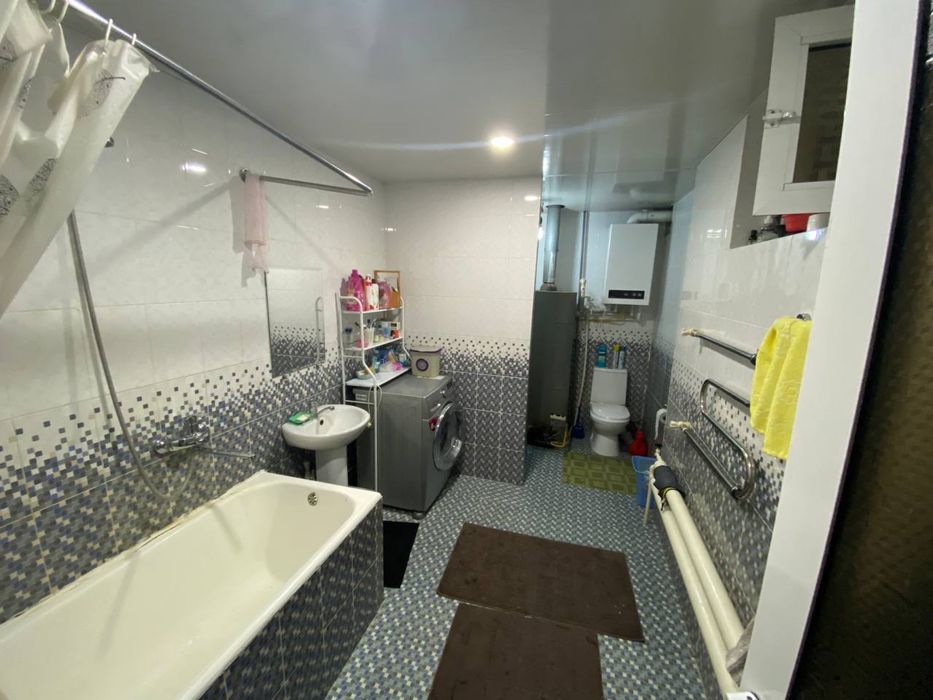 Продаеться дом 4 сотки, 6 комнат. Мирабадский район. Янги Замон