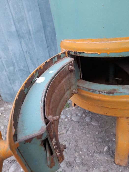 Продаётся котелгазовый АГВ.