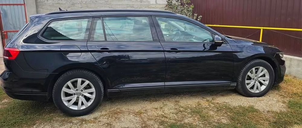 VW Passat an 2021