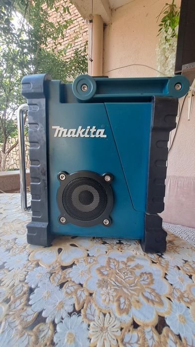 Makita  bmr  100