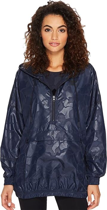 Adidas original дамско яке / ветренка / ветровка