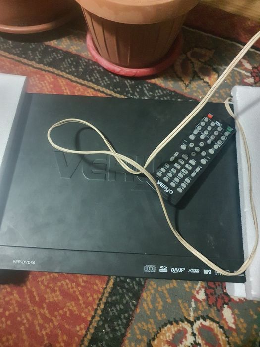 Vând schimb cu diverse