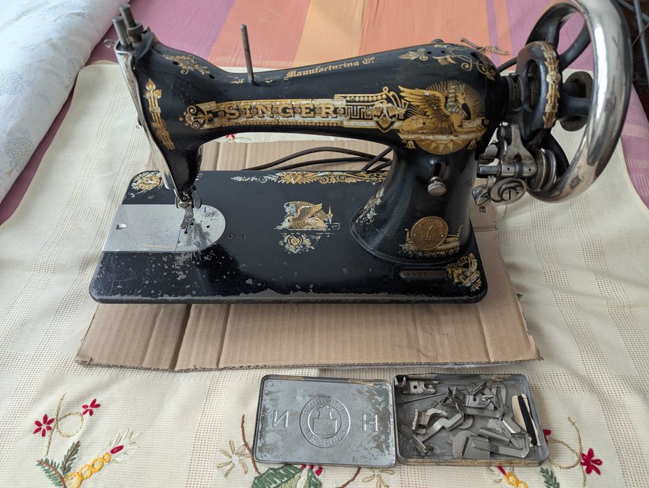 Шевна машина Singer