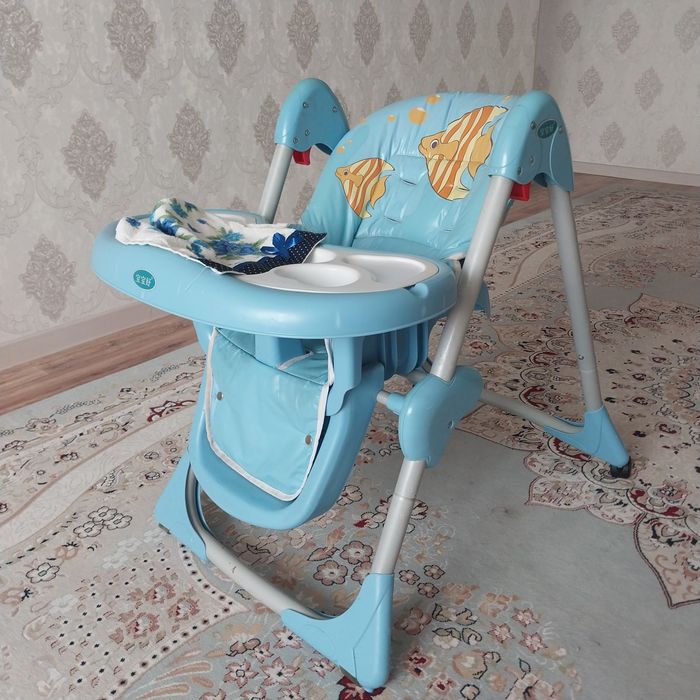 Стульчик для кормления