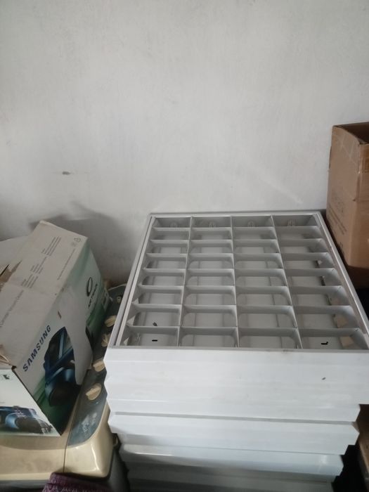 Потолочные светильники