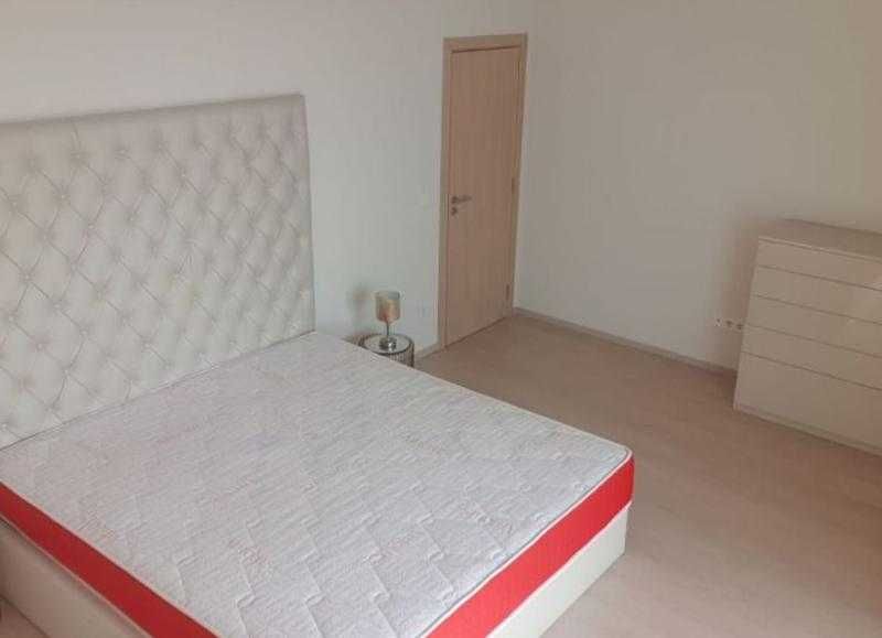 Дава се под наем Тристаен апартамент в София, Стрелбище - 95 кв.м за 518.67 € - Снимка #3