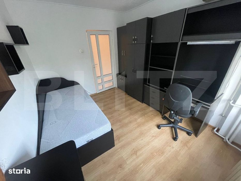 Apartament 3 camere, 70 mp, zona Decebal