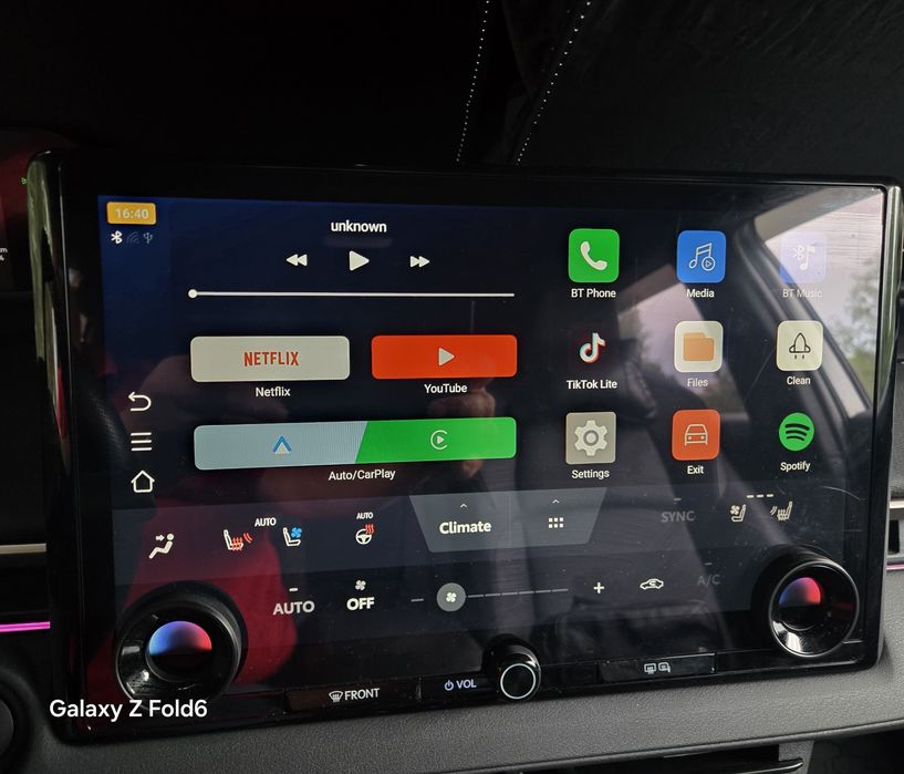 Car Smart Box Android 15 2/16gb.