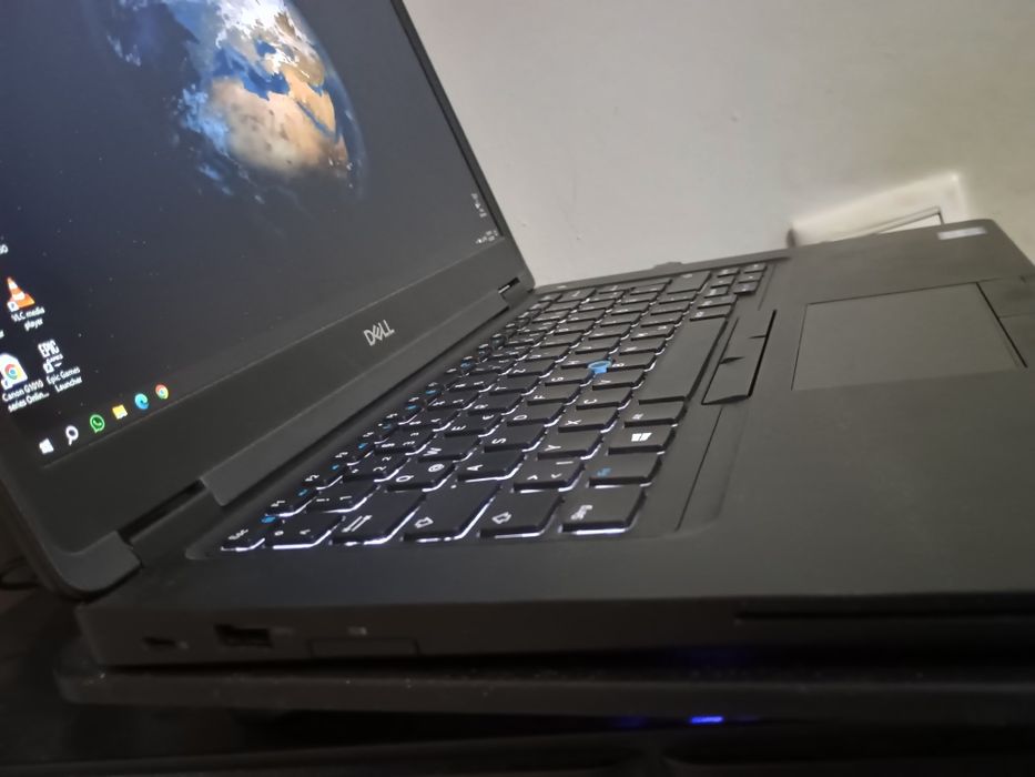 Laptop 14' Dell Latitude 5490 i5 gen7 16 gb ram ddr4 ssd 250 gb bat 4h