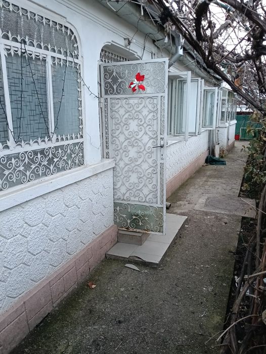Casa de vânzare în centrul Ploieștiului