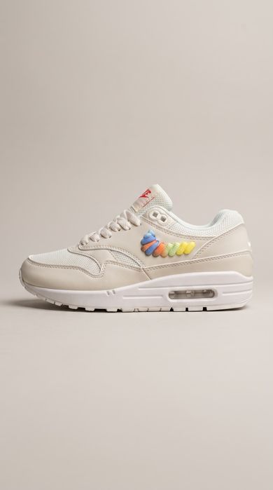 Кроссовки Nike - Новые.