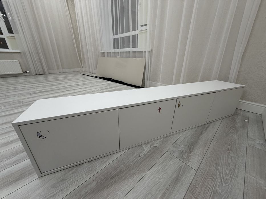 Шкаф под тв, подвесной.