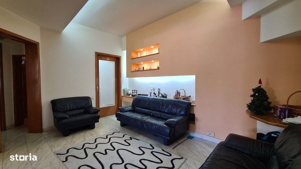 3 camere Mosilor- Armeneasca