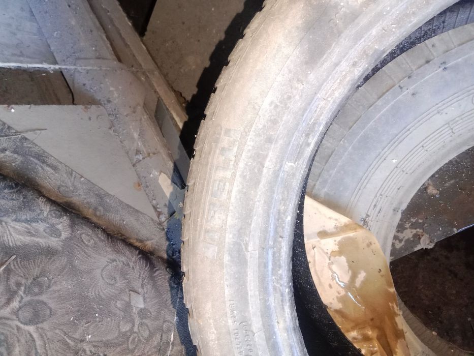 Резина на 18 стояли на камри