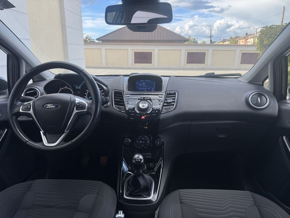 Ford fiesta titanium euro6