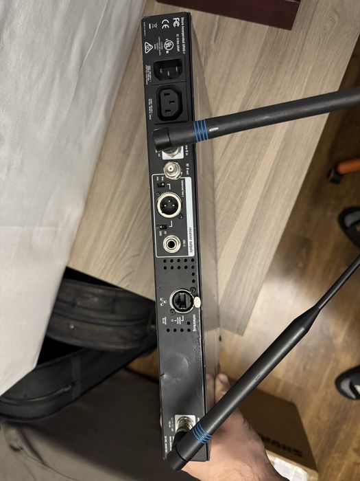 Shure UR4S+ Instrument  Receiver Wireless Profesional J5 (578-638 MHz)