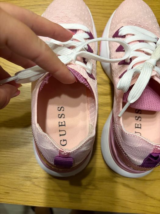 Дамски маратонки Guess