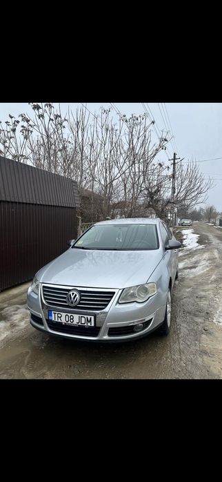 Vand sau schimb cu duba Passat B6