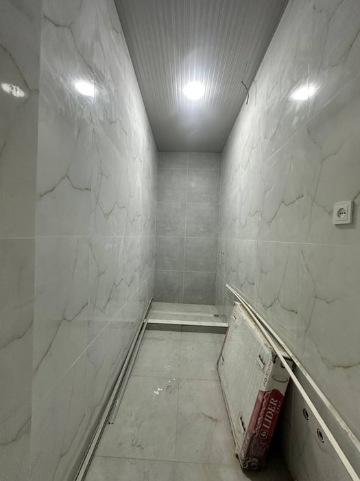 Uy sotiladi 1.1 sotix 5 xona Sergeli Xonabod