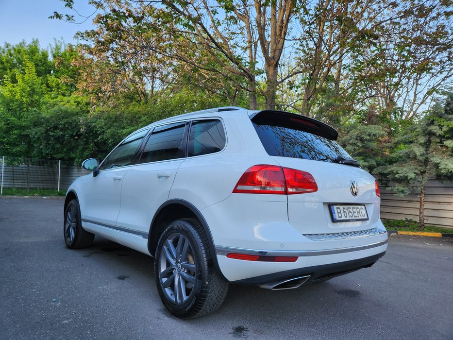 VOLKSWAGEN Touareg 2015 — imagine 4