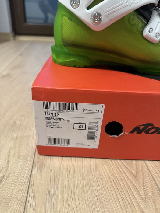 Детски ски ботуши