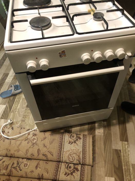 Газовая плита продам