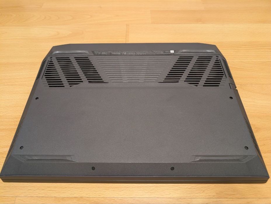 Dell Gaming Laptop 15,6"/i5/RTX 3050/32GB/1.5TB