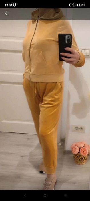 Trening din catifea fină, design superb, 2piese, galben auriu,S- M