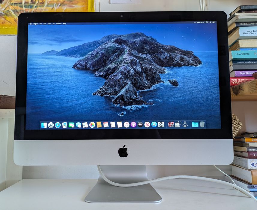 Apple iMac 21.5 инча (Late 2013, модел A1418) в отлично работно състояние.