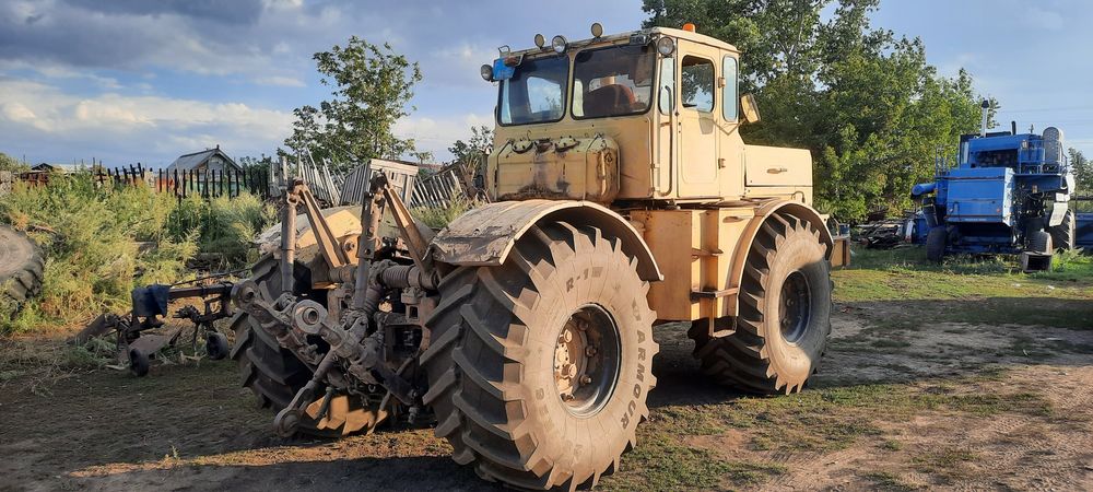 Продам кировец К700