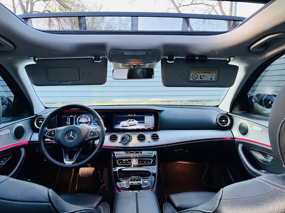 Mercedes-Benz E Mercedes E 220D, Înmatriculat