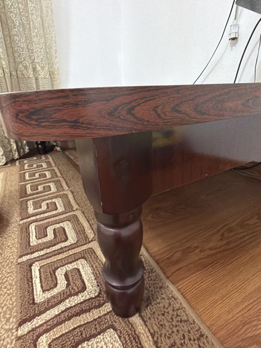 Стол чайный с двумя ставками