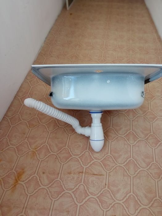 Продается Кухонная вытяжка