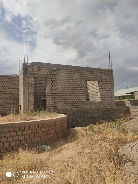 GʻUZOR Yonqishloq Navobod Hovli sotiladi 472 уй