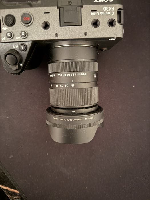 На гарантии Sigma 18-50+k f concept nd filter