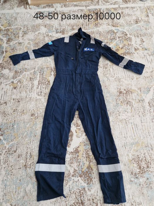 Срочно продаются спецовки новый по 10000-тенге