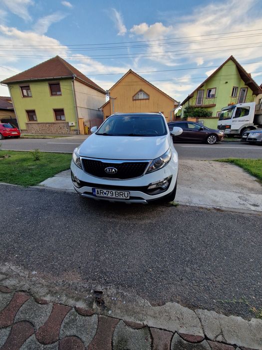 KIA Sportage 2014 — imagine 2