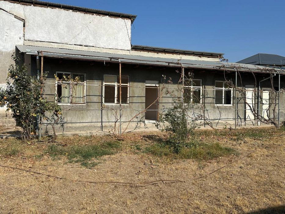 Yer sotiladi 6 sotok/ продается 6 соток земьли.